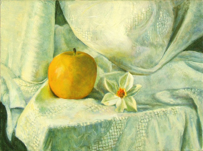 Yellow Apple and Daffodil Yellow Apple and Daffodil